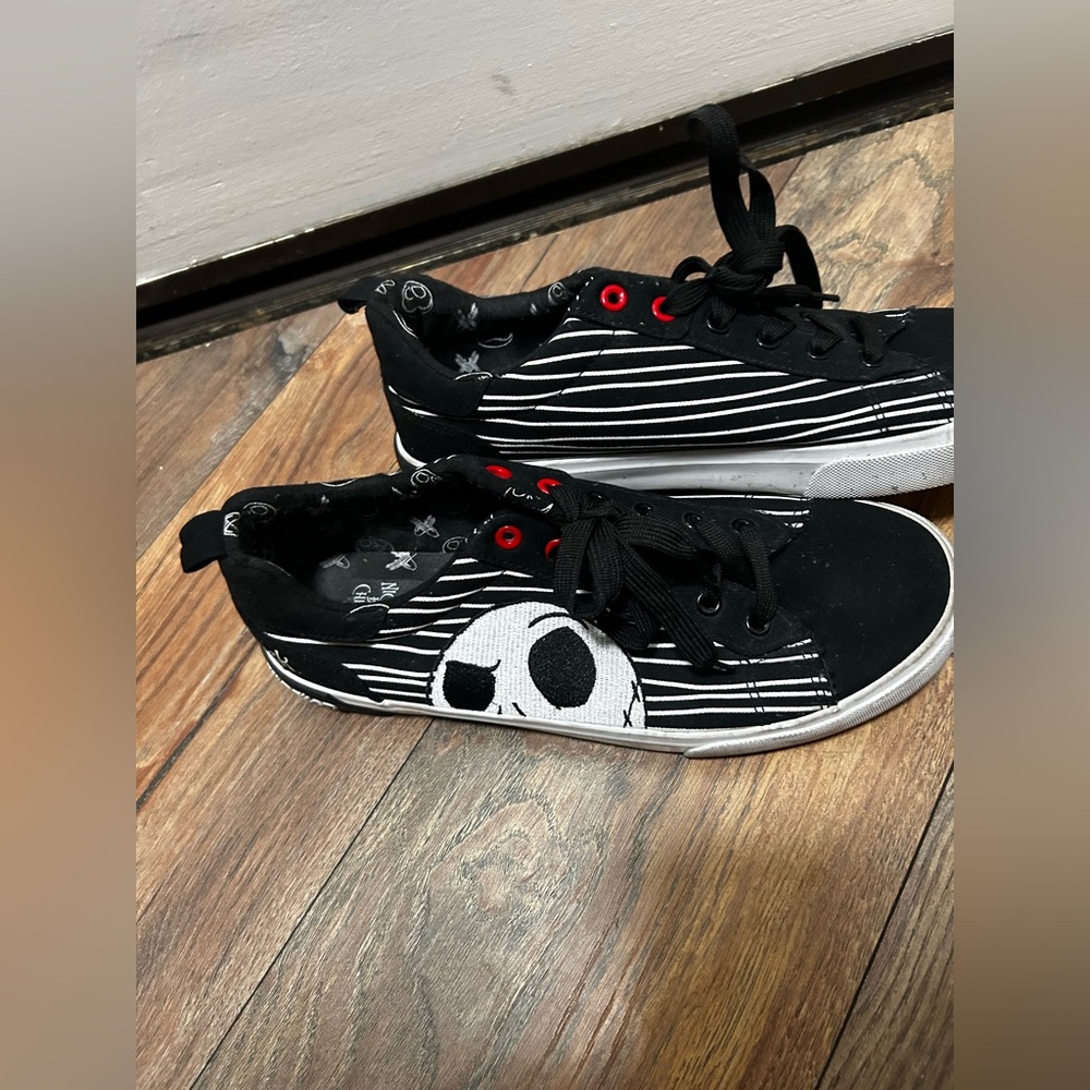 Nightmare Before Christmas Jack Skellington Men's Low Top Sneakers Size 10 Used